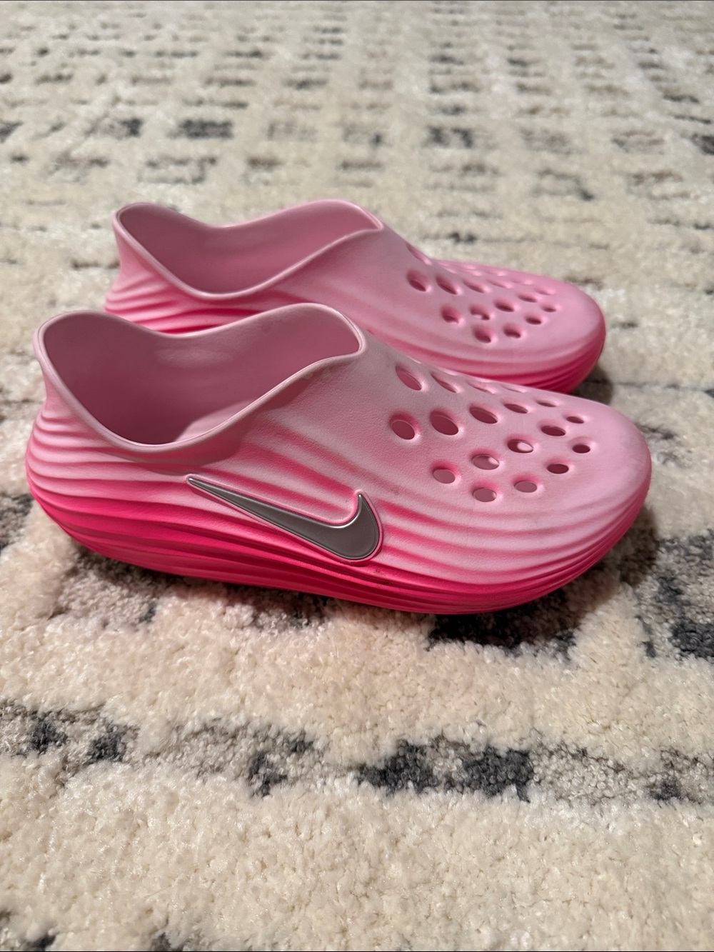 Nike ReactX Rejuven8 Pink Gradient Slip-On with Silver Swoosh